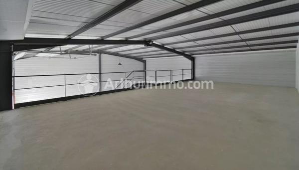 Location Local industriel 3 pièces à Verfeil