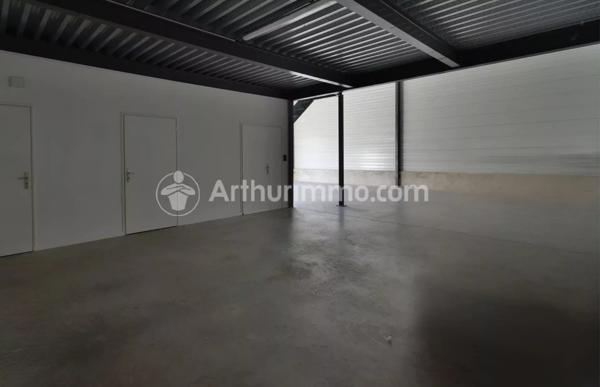 Location Local industriel 3 pièces à Verfeil