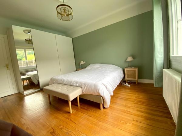 Maison de caractère 5 pièces de plain pied avec piscine - Quartier des Arènes (centre ville) à MONT DE MARSAN (40)