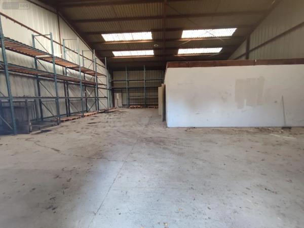 Location - Fonds et/ou murs commerciaux Saint-Didier-des-Bois 27370 1 pièce 300 m 2 1000 m 2