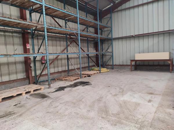 Location - Fonds et/ou murs commerciaux Saint-Didier-des-Bois 27370 1 pièce 300 m 2 1000 m 2