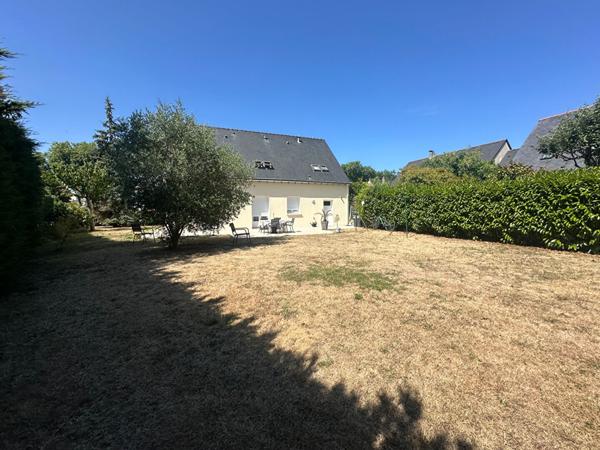 Maison familiale Angers quartier Salpinte de 5 chambres avec jardin