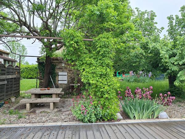Charmante maison de 3 pièces à vendre à Saint Michel de Déze - Un havre de paix en pleine nature !
