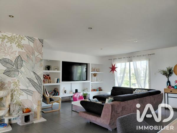Maison à vendre 5 pièces 140 m² Mornac