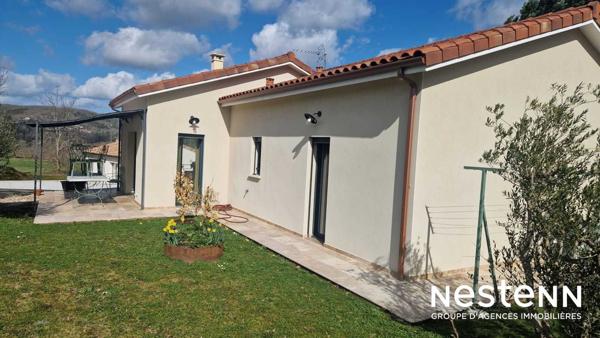 Maison de 2022 avec 2 chambres d'environ 88 m² avec garage d'environ 56 m² sur une parcelle d'environ 1 040 m²