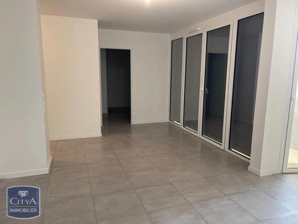 Appartement à louer 2 pièces 48.83m² Bordeaux (33800)