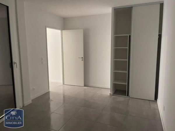 Appartement à louer 2 pièces 48.83m² Bordeaux (33800)