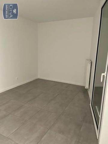 Appartement à louer 2 pièces 48.83m² Bordeaux (33800)