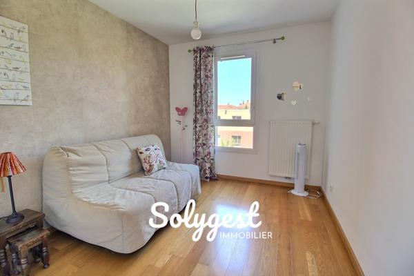 Appartement 3 pièce(s) 2 chambre(s) 65 m²