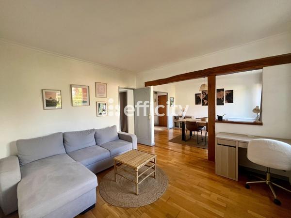 Appartement
         2 pièces
        - 55 m² 110 000 € *