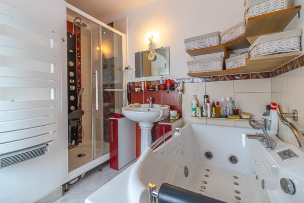 Maison de maître Chabris 11 pièce(s) 202.9 m2