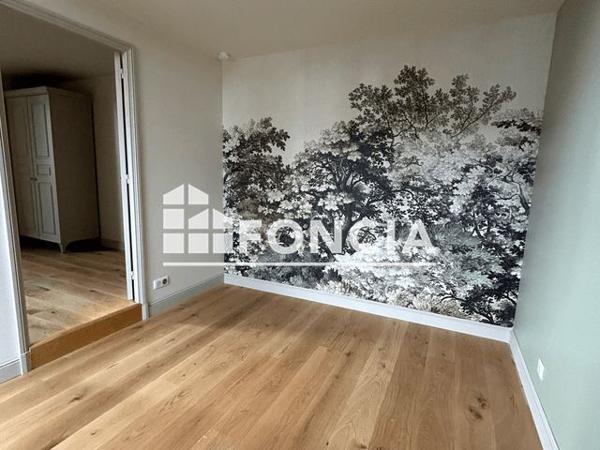 Location Appartement 2 pièces 36.42 m² - 8 RUE D'ESCURES Orleans 45000