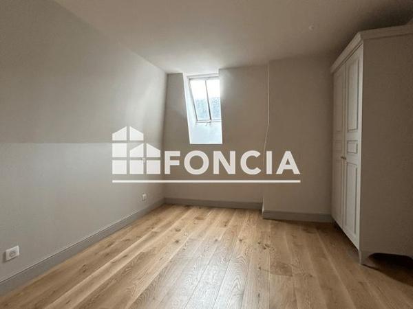 Location Appartement 2 pièces 36.42 m² - 8 RUE D'ESCURES Orleans 45000