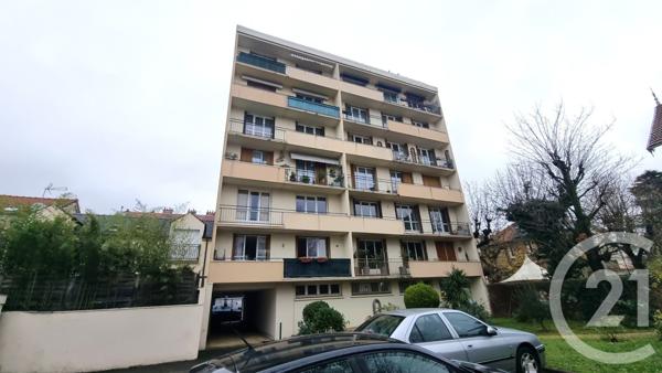 Appartement F5 à vendre  5 pièces - 91,26 m2 ST MAUR DES FOSSES - 94