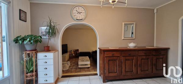 Maison traditionnelle 7 pièces de 132 m² à Dammartin-en-Goële (77230)