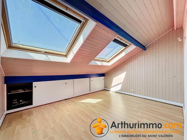 Vente                                                      Maison
                        
                     6 pièces                      159 m2                     à Nanterre