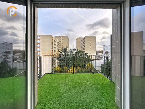 Vente Appartement82 m² - 4 Pièces - IVRY SUR SEINE (94200)