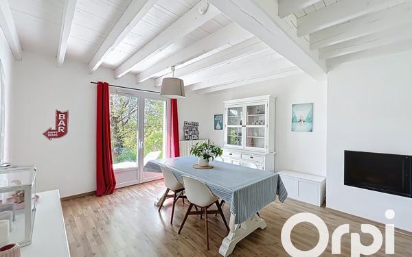Maison à vendre    5 pièces • 130 m2 Saint-Lyphard