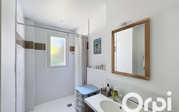 Maison à vendre    5 pièces • 130 m2 Saint-Lyphard