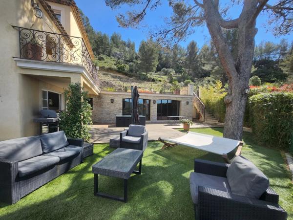 Allauch (13190) BASTIDE / MAISON / VILLA, 350 m² AU CALME - VUE PANORAMIQUE GARLABAN - PISCINE, MARSEILLE 11ème ALLAUCH / LA