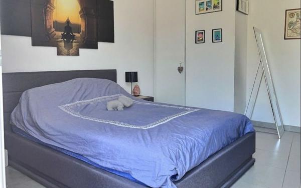 Appartement à vendre    4 pièces • 74 m2 Toulon