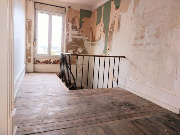 Maison mitoyenne avec terrain