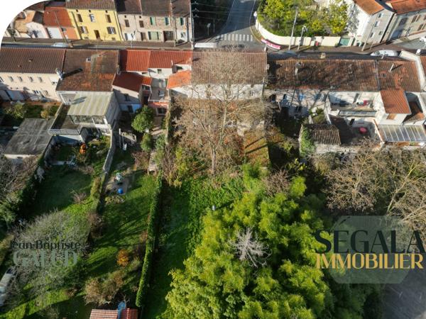 Blaye-les-Mines (81400) Immeuble 430 m² au sol