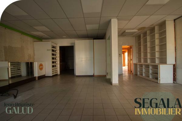 Blaye-les-Mines (81400) Immeuble 430 m² au sol
