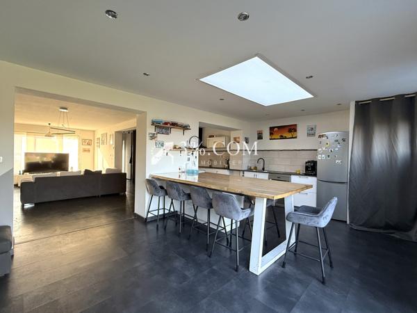 Maison 4 pièce(s) 3 chambre(s) 109 m²