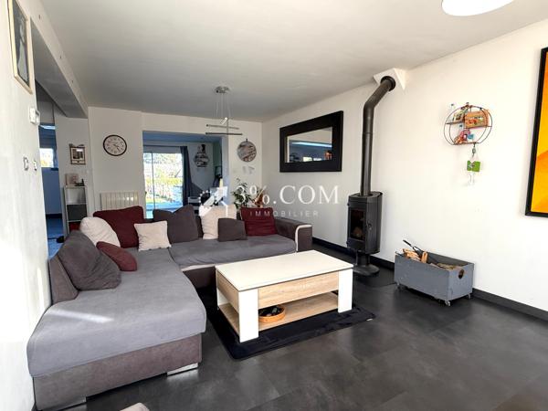 Maison 4 pièce(s) 3 chambre(s) 109 m²