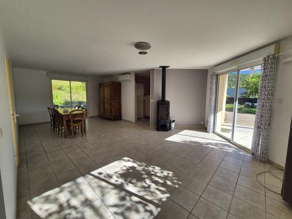 Maison 223 650 € Espère 4 p 103 m² DPE C