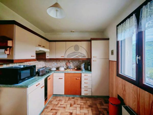 Vente                                                      Maison
                        
                     5 pièces                      79 m2                     à Deluz