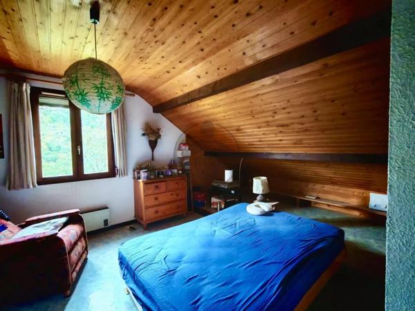 Vente                                                      Maison
                        
                     5 pièces                      79 m2                     à Deluz