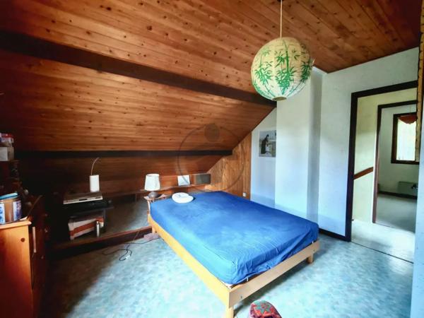 Vente                                                      Maison
                        
                     5 pièces                      79 m2                     à Deluz