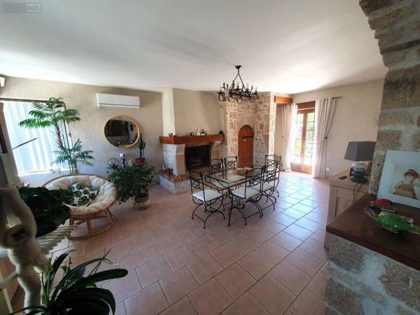 Maison à vendre à Souppes-sur-Loing en Seine-et-Marne (77460), ref : 133   
Les Varennes