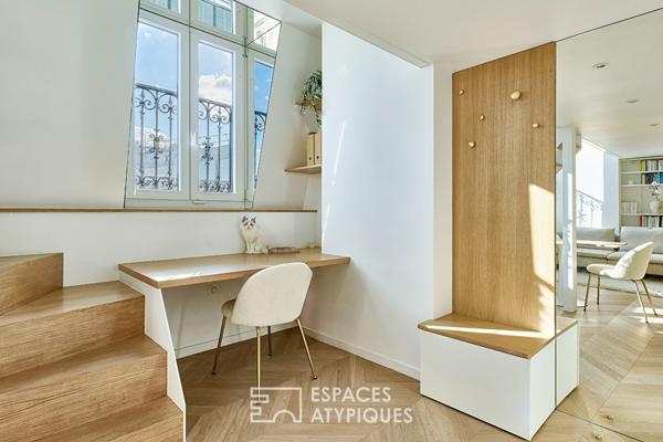 Dernier étage de prestige sur la Place du Marché Saint-Honoré