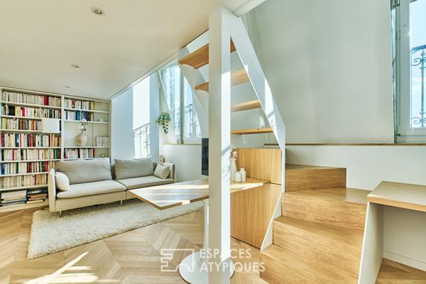 Dernier étage de prestige sur la Place du Marché Saint-Honoré