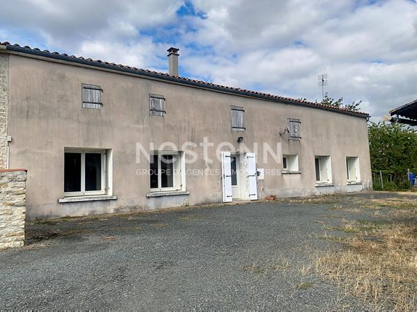 Maison à vendre à DOIX LES FONTAINES - 3 pièces avec jardin
