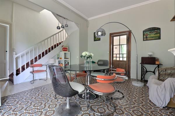 Maison 6 pièces - 166 m² - Piscine