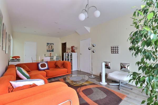 Maison 6 pièces - 166 m² - Piscine