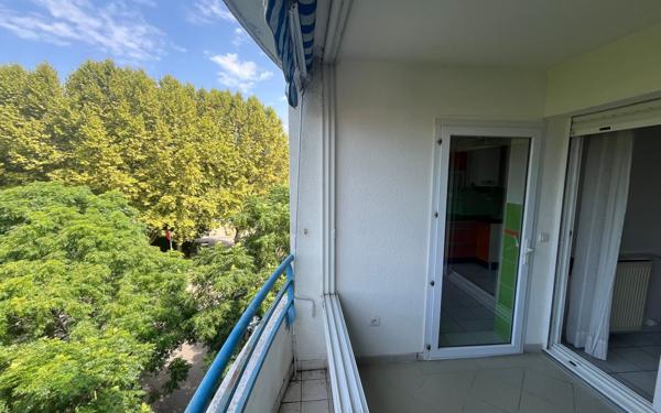 Appartement à vendre    3 pièces • 84 m2 Dax