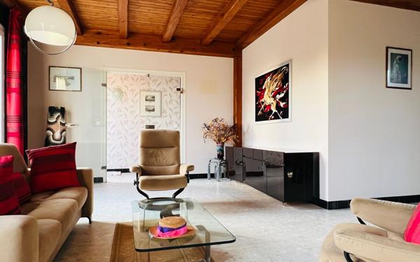 Maison à vendre    5 pièces •  La Couarde-sur-Mer