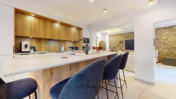 APPARTEMENT PROCHE CENTRE VILLE ET PLAGE