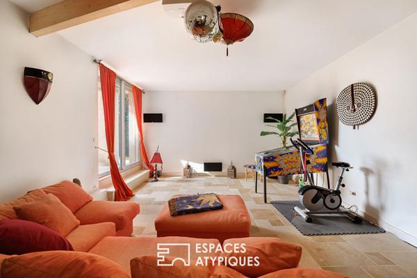 Ancienne bastide rénovée avec piscine et vue