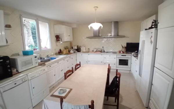 Maison à vendre    4 pièces •  Chevroux