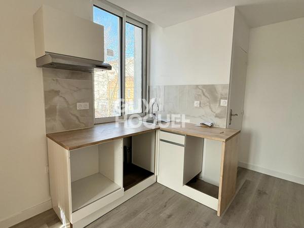 Appartement T2 de 29.32m² (33.30m² au sol) à louer à Décines