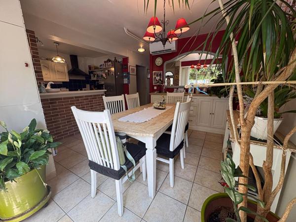 Maison Canet En Roussillon 6 pièce(s) 92 m2 + appartement de 47 m2