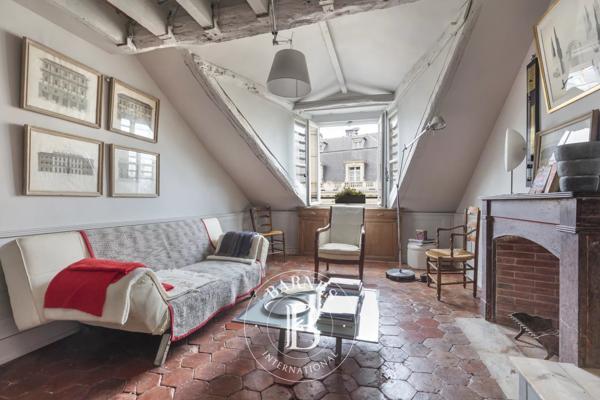 Paris 8ème, Appartement 2 Chambres -  53 m² à vendre