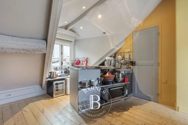 Paris 8ème, Appartement 2 Chambres -  53 m² à vendre