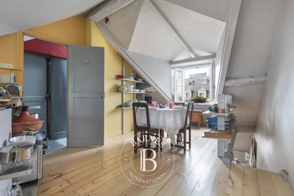 Paris 8ème, Appartement 2 Chambres -  53 m² à vendre
